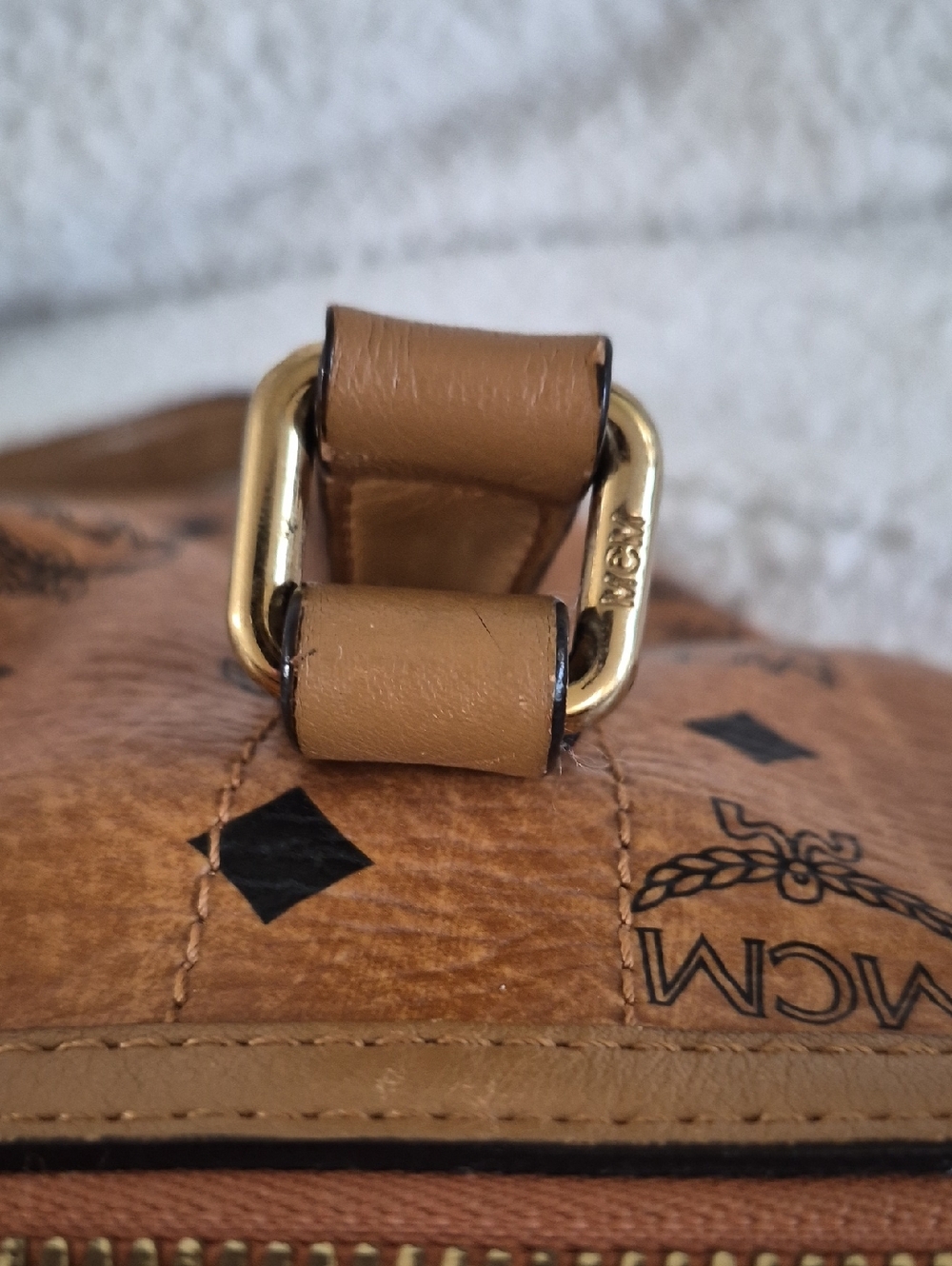 Authentic MCM Two Way Shopper - Picture 13 of 16